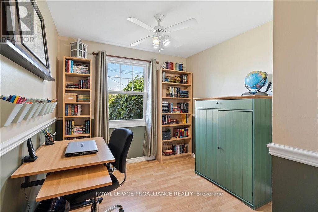 16 Centre Court, Quinte West, Ontario  K0K 2C0 - Photo 22 - X12699194