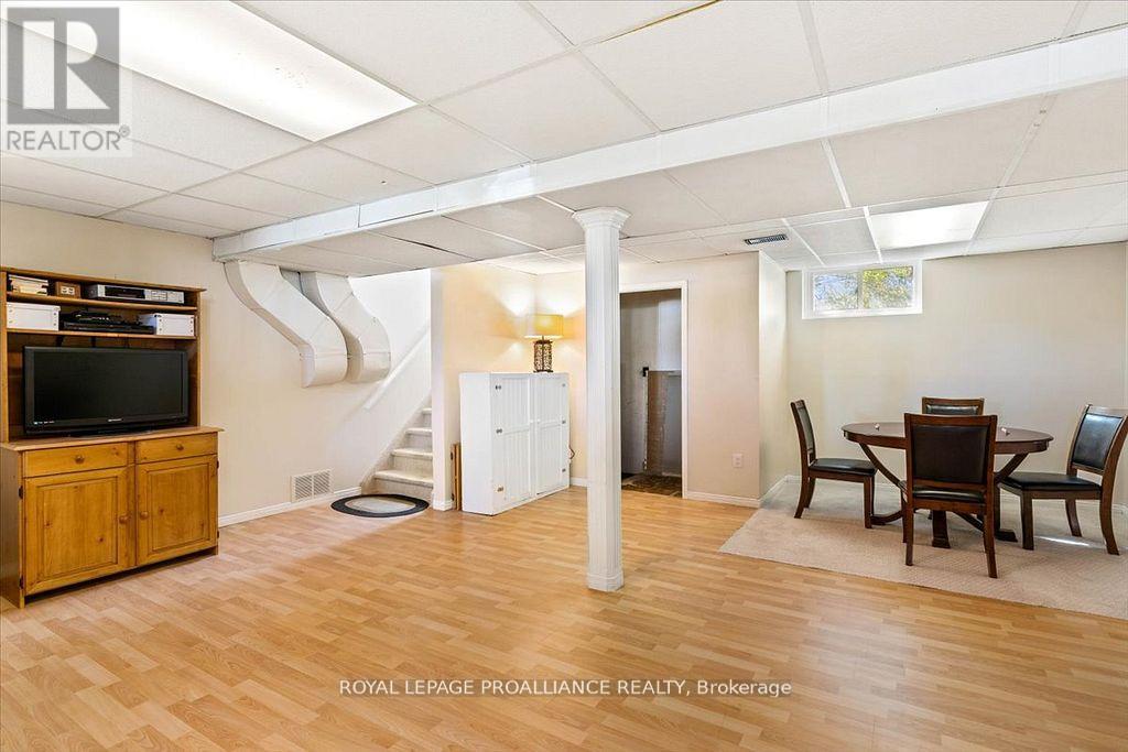 16 Centre Court, Quinte West, Ontario  K0K 2C0 - Photo 29 - X12699194