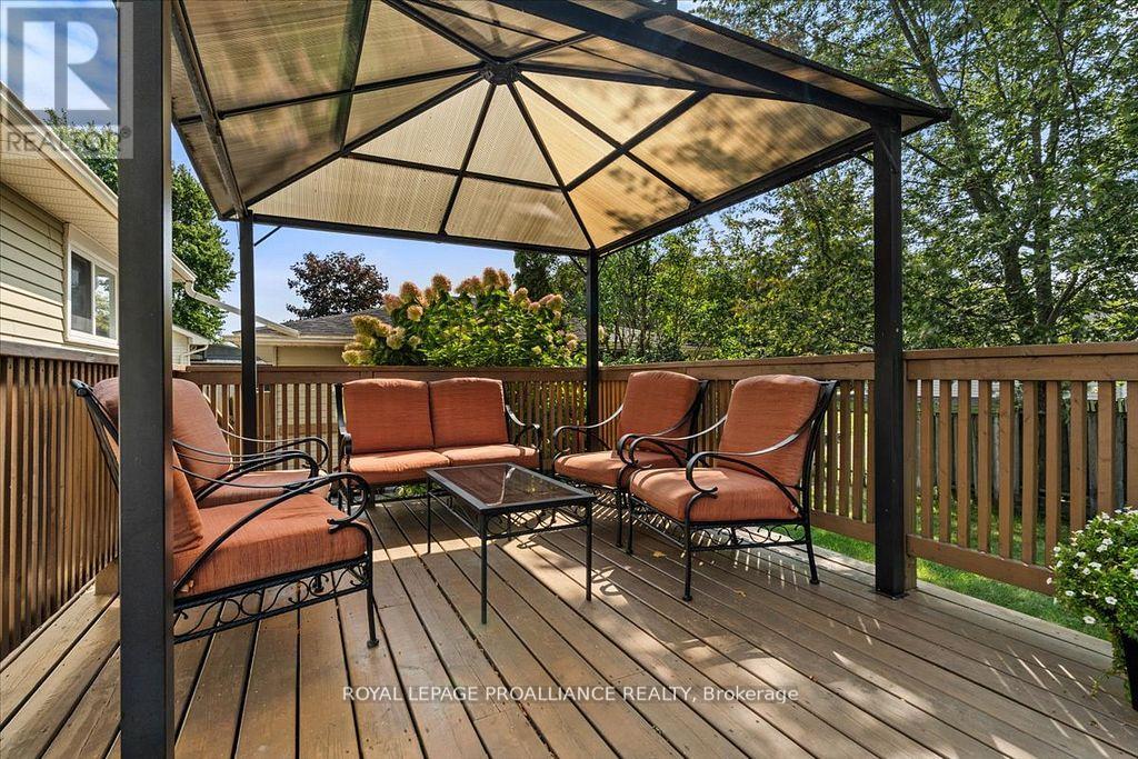 16 Centre Court, Quinte West, Ontario  K0K 2C0 - Photo 39 - X12699194