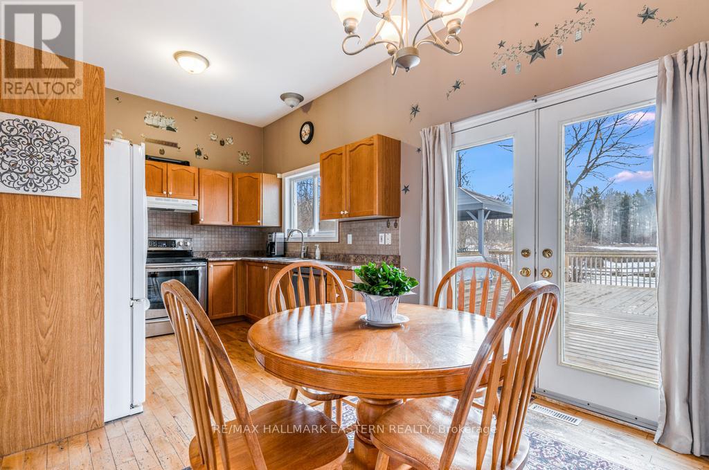 1755a Salem Road, Prince Edward County, Ontario  K0K 1T0 - Photo 14 - X12699334