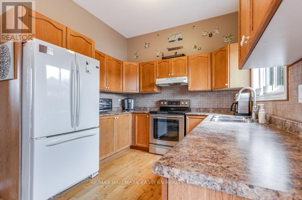 1755a Salem Road, Prince Edward County, Ontario  K0K 1T0 - Photo 19 - X12699334