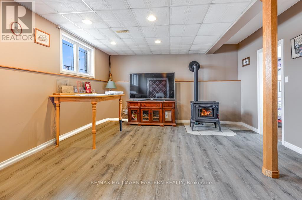 1755a Salem Road, Prince Edward County, Ontario  K0K 1T0 - Photo 29 - X12699334