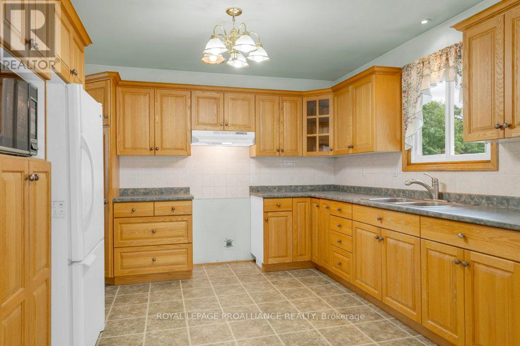 184 Bethel Road, Belleville, Ontario  K0K 3E0 - Photo 14 - X12699400