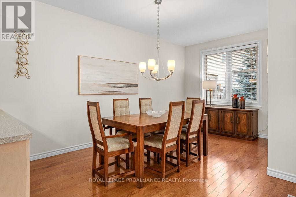 52 Simcoe Drive, Belleville, Ontario  K8N 4Z5 - Photo 25 - X12701434