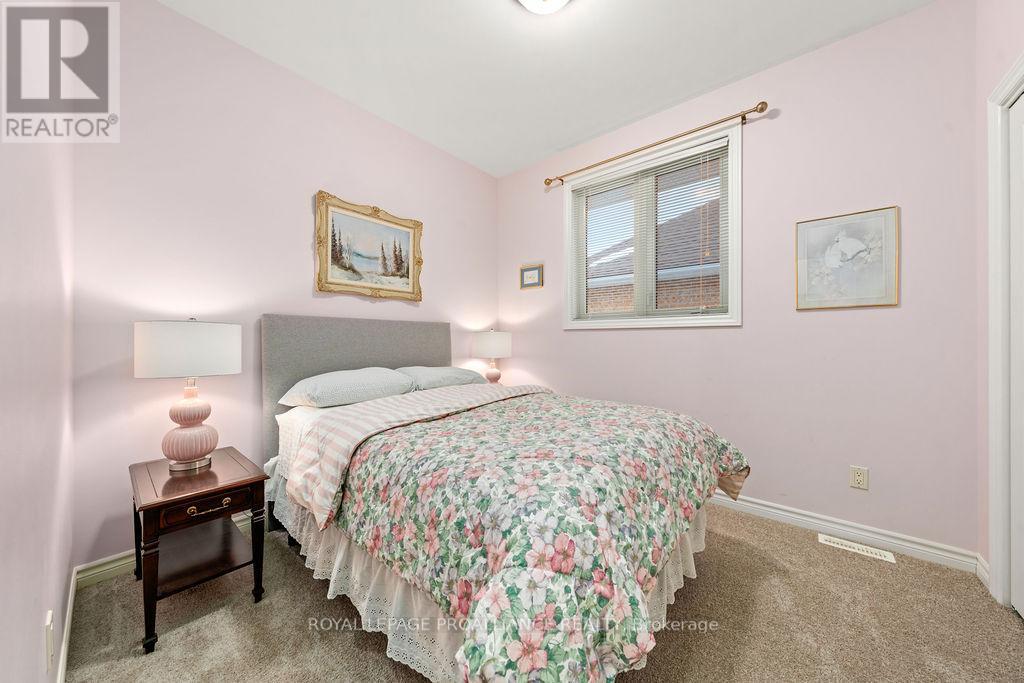 52 Simcoe Drive, Belleville, Ontario  K8N 4Z5 - Photo 36 - X12701434