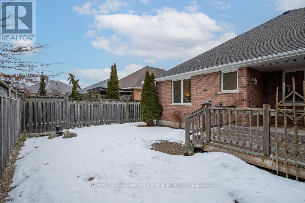 52 Simcoe Drive, Belleville, Ontario  K8N 4Z5 - Photo 44 - X12701434