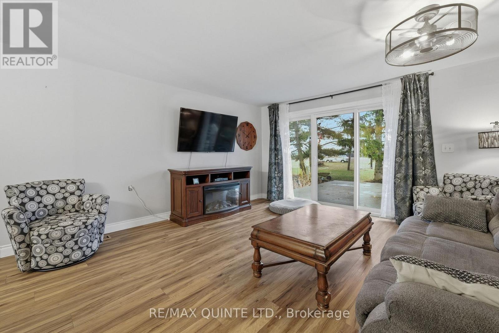 1809 Victoria Road, Prince Edward County, Ontario  K0K 1L0 - Photo 7 - X12702052