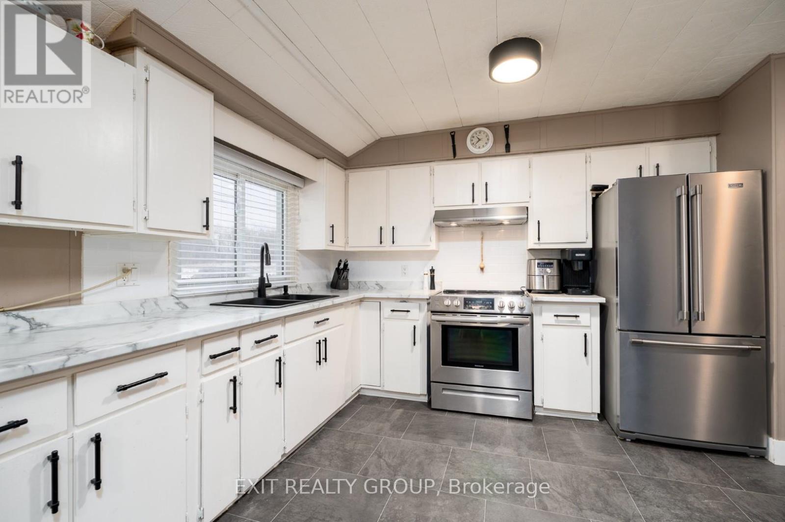 151 Stoco Road, Tweed, Ontario  K0K 3J0 - Photo 6 - X12703432