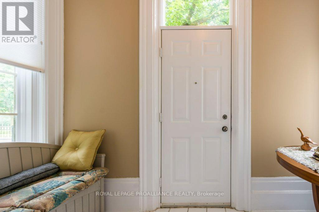 5 - 233 John Street, Belleville, Ontario  K8N 3G2 - Photo 4 - X12703970