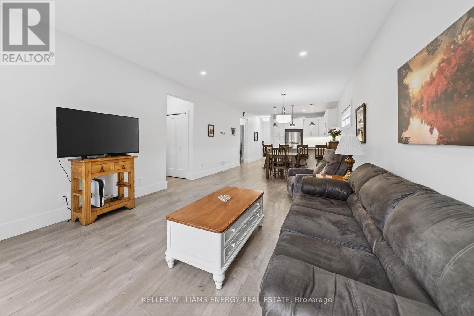 74 Meagan Lane, Quinte West, Ontario  K0K 2C0 - Photo 11 - X12704980