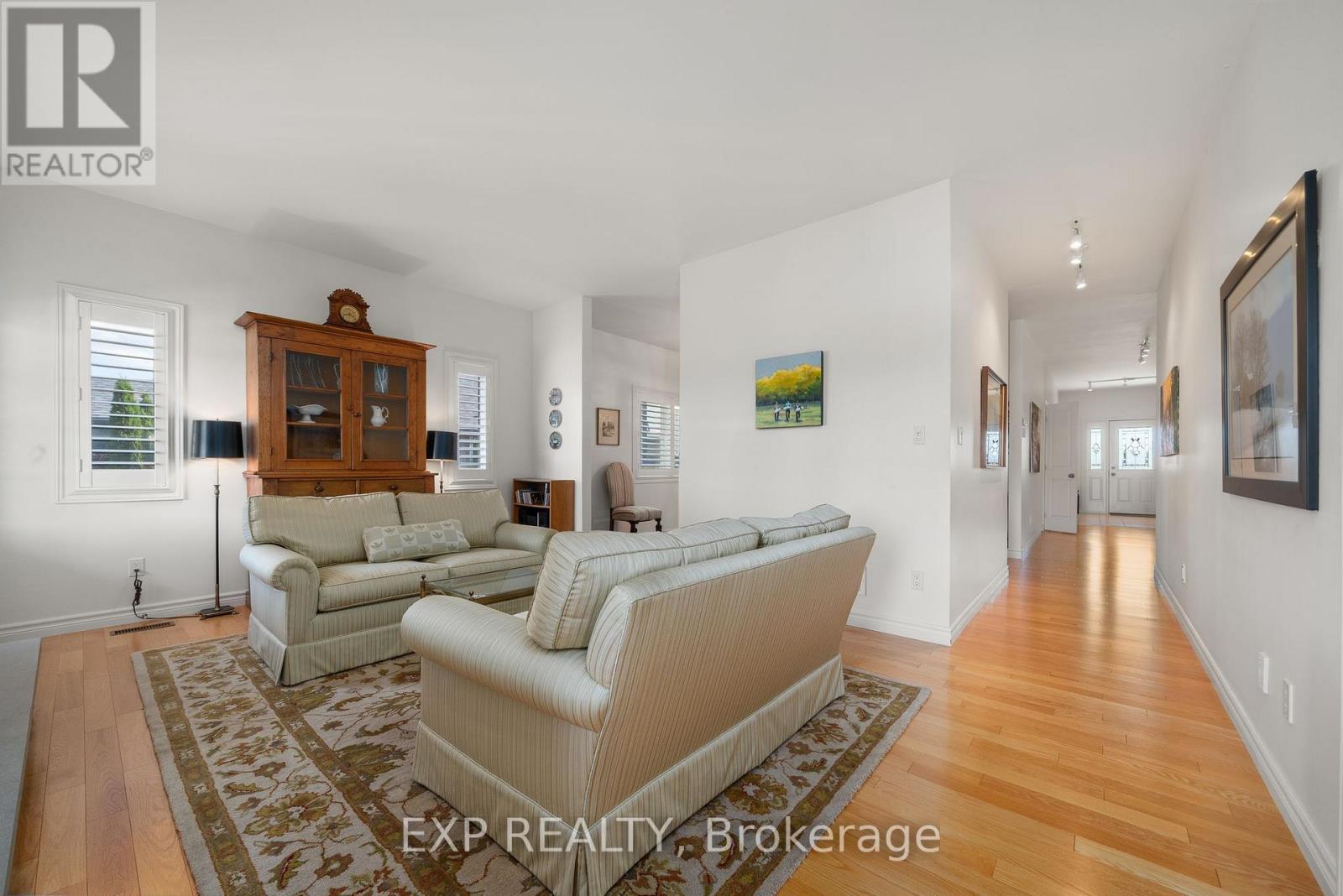 45 Maplehurst Crescent, Prince Edward County, Ontario  K0K 3L0 - Photo 14 - X12706772