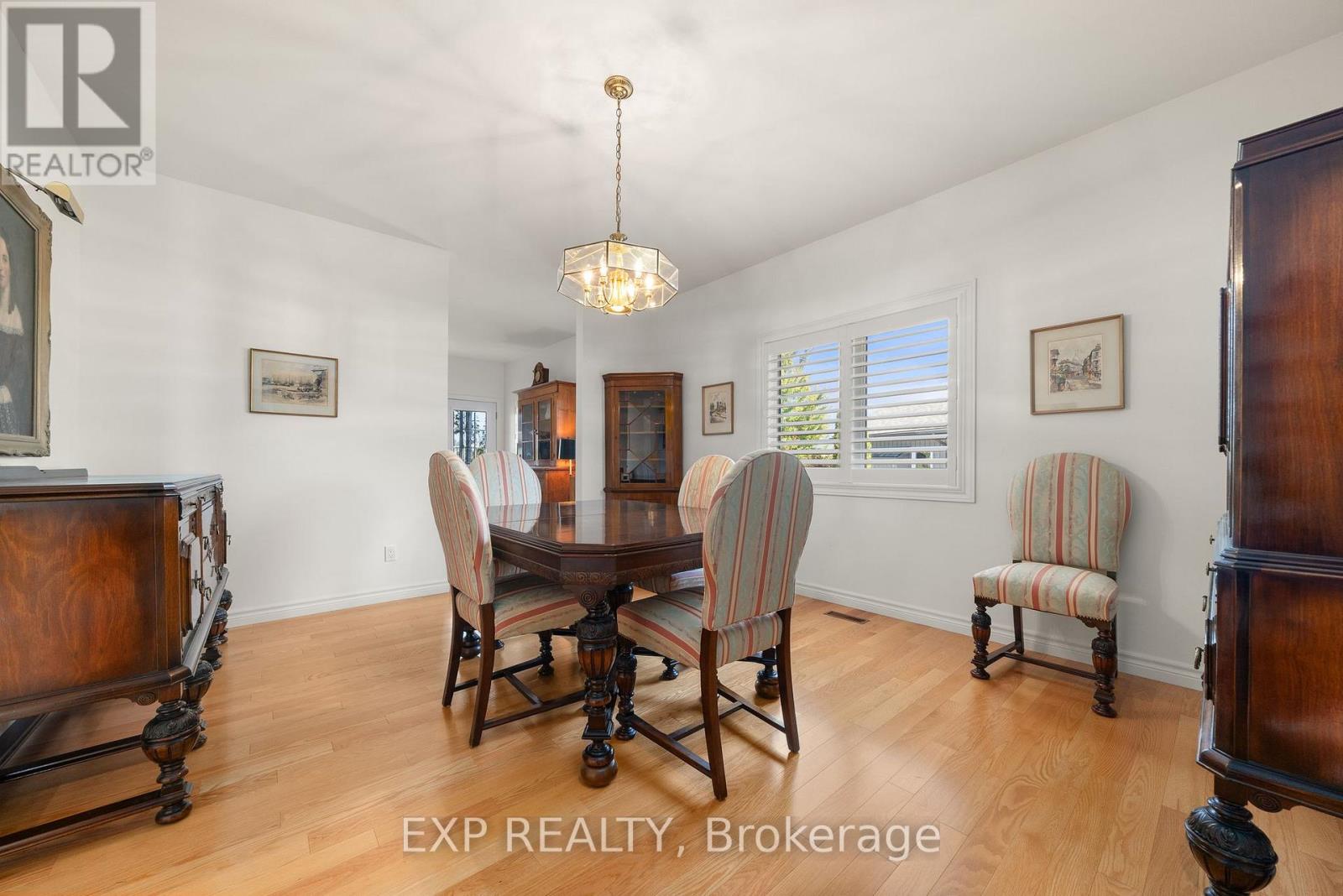 45 Maplehurst Crescent, Prince Edward County, Ontario  K0K 3L0 - Photo 9 - X12706772