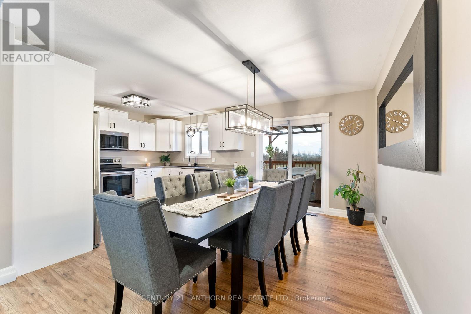 20846 Loyalist Parkway, Prince Edward County, Ontario  K0K 1T0 - Photo 10 - X12712124