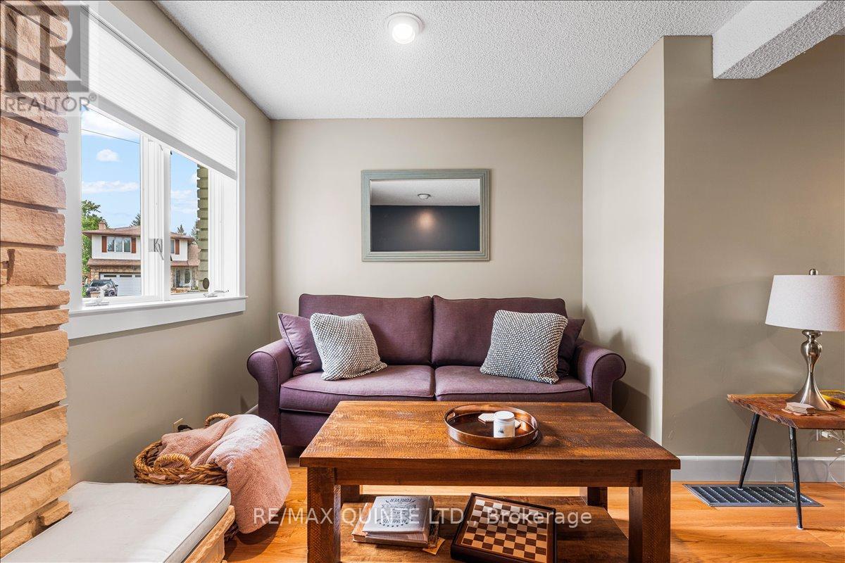 57 Kensington Crescent, Belleville, Ontario  K8P 4T4 - Photo 31 - X12712792