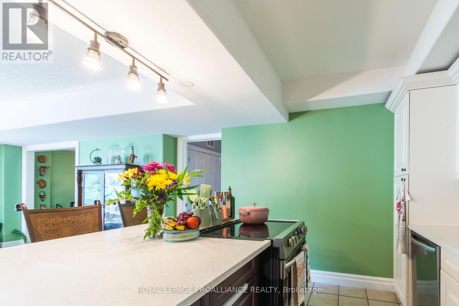 103 - 145 Farley Avenue, Belleville, Ontario  K8N 4L1 - Photo 11 - X12713156