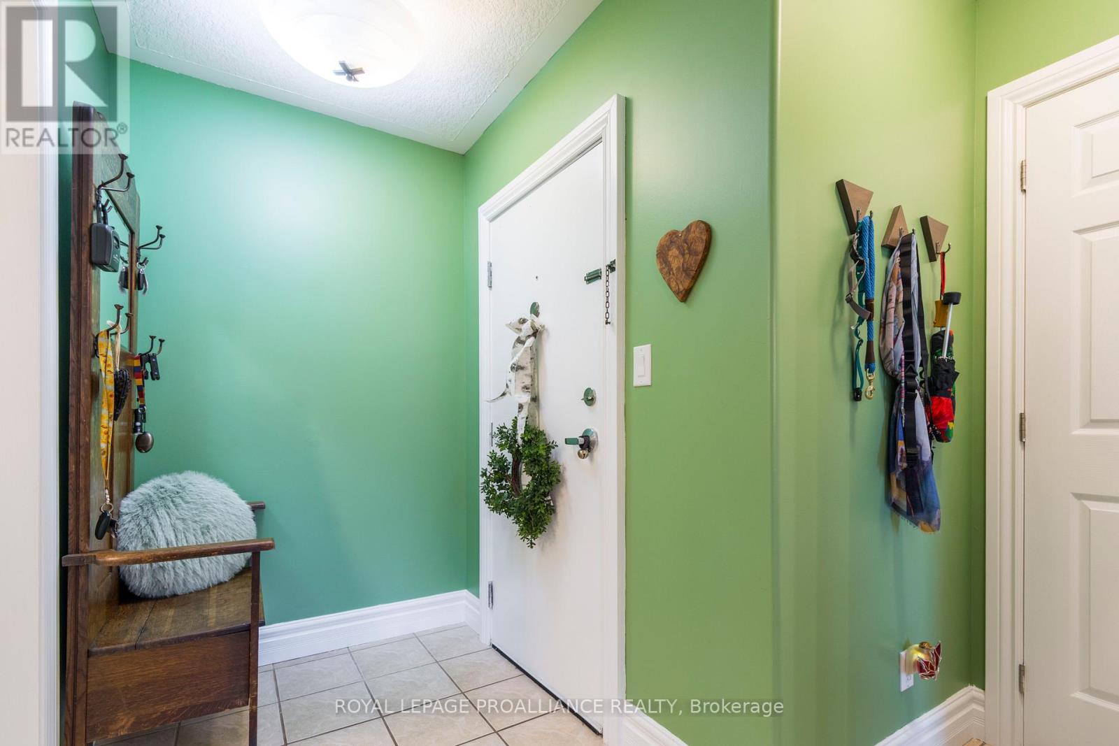 103 - 145 Farley Avenue, Belleville, Ontario  K8N 4L1 - Photo 4 - X12713156