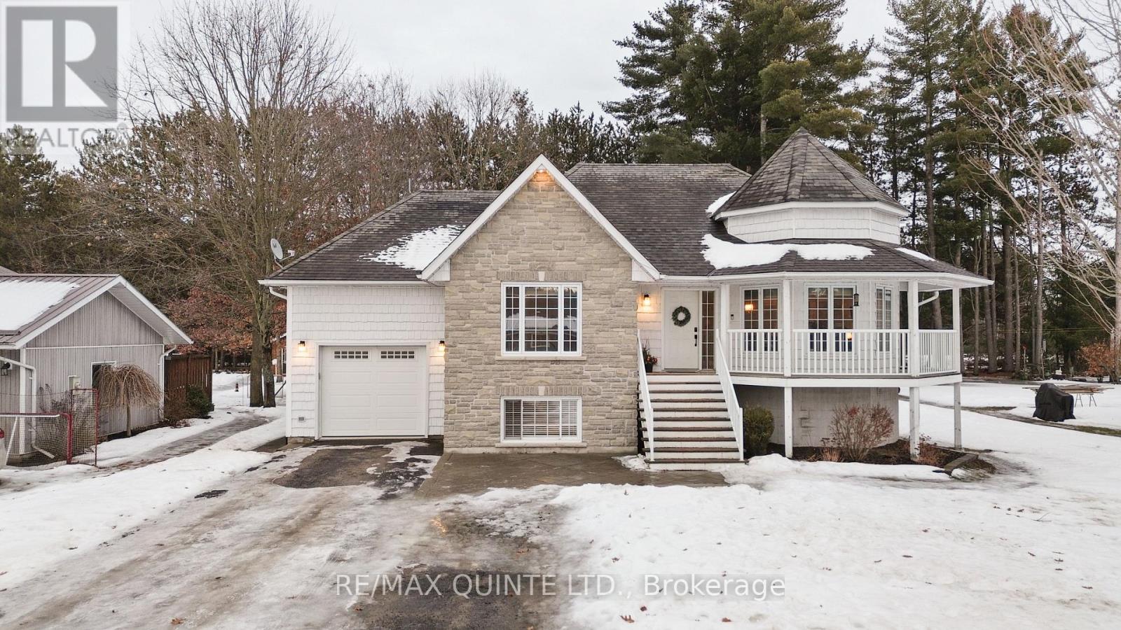 40 CHARLES COURT, Tweed, Ontario