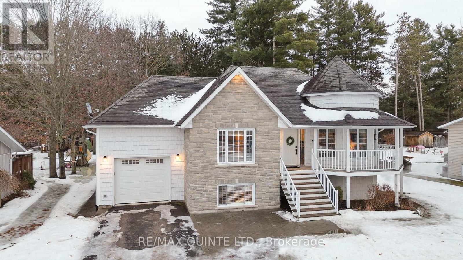 40 Charles Court, Tweed, Ontario  K0K 3J0 - Photo 2 - X12713588