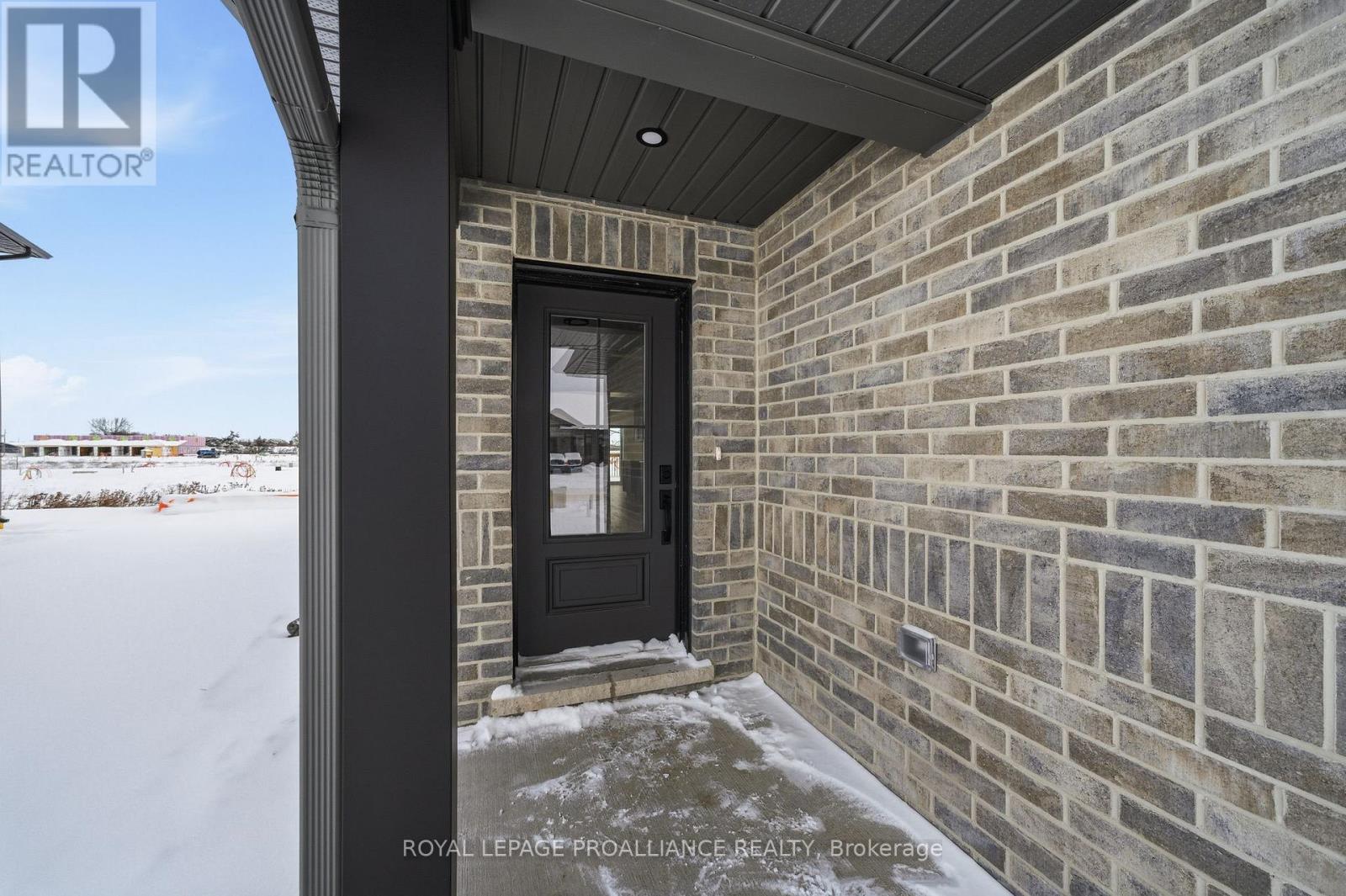 93 Raycroft Drive, Belleville, Ontario  K8N 0R5 - Photo 6 - X12713806