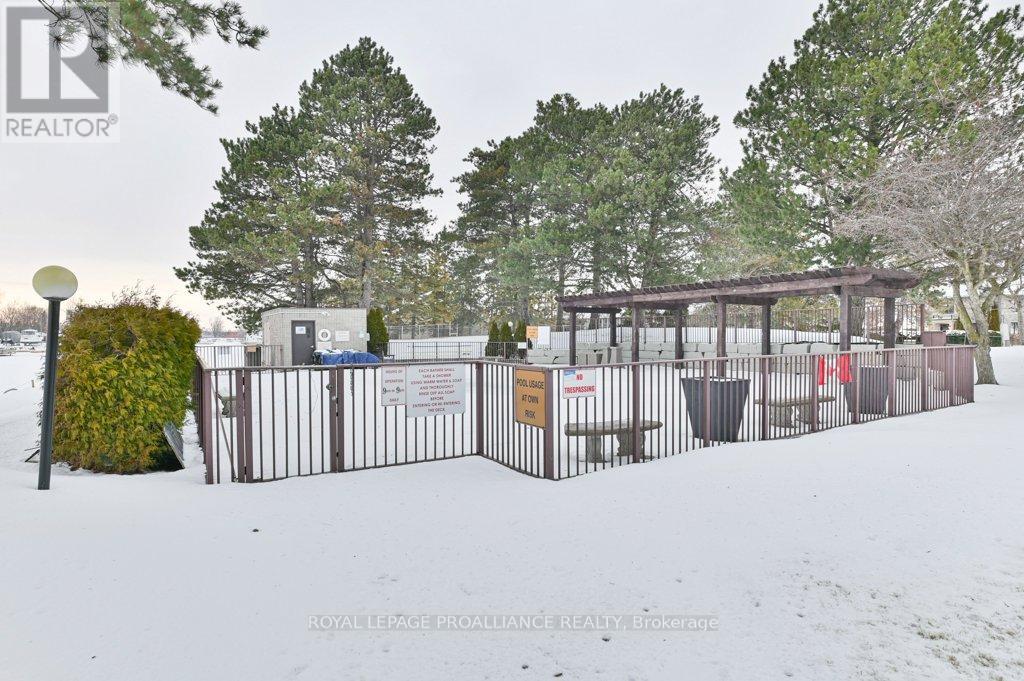 1001 - 2 Front Street, Belleville, Ontario  K8N 5K7 - Photo 29 - X12713870