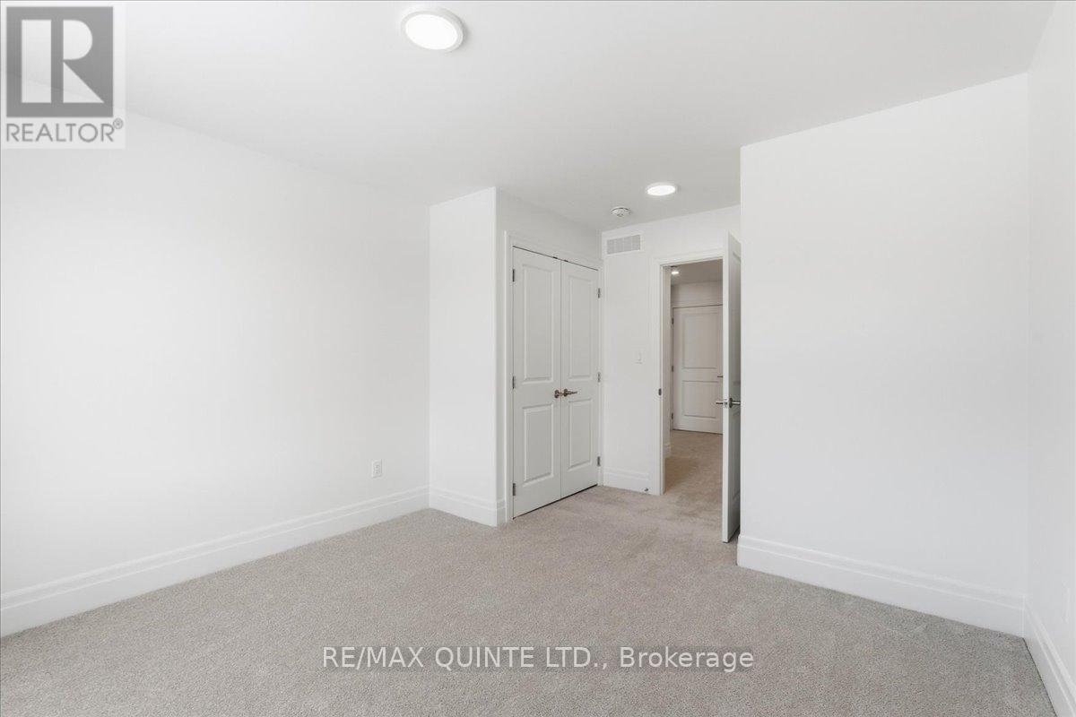 99 Buchanan Street, Prince Edward County, Ontario  K0K 2T0 - Photo 17 - X12714814