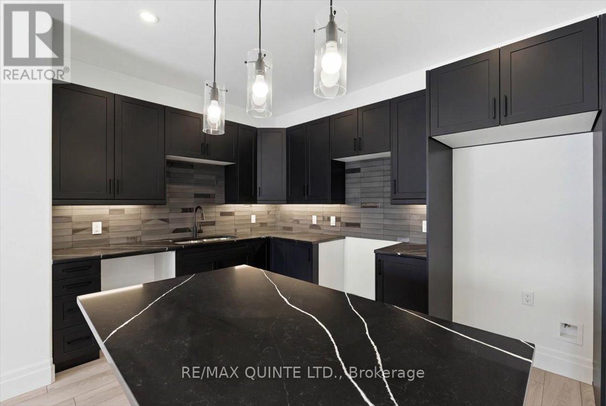 113 Buchanan Street, Prince Edward County, Ontario  K0K 2T0 - Photo 6 - X12714828