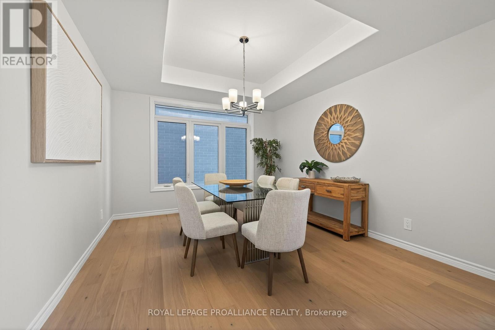 14 Peace River Street, Belleville, Ontario  K8N 0V6 - Photo 6 - X12714894