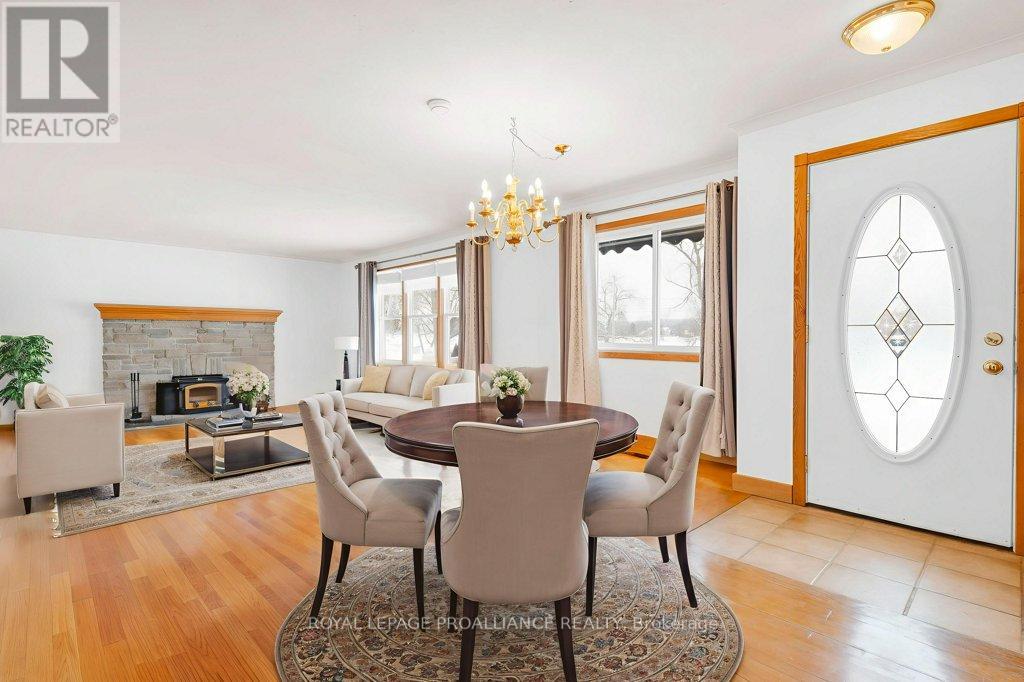 556 Rosebush Road, Quinte West, Ontario  K0K 2C0 - Photo 9 - X12716636