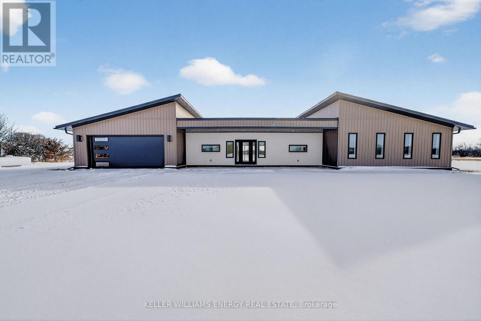 293 Kelly Road, Prince Edward County, Ontario  K0K 1P0 - Photo 2 - X12718020