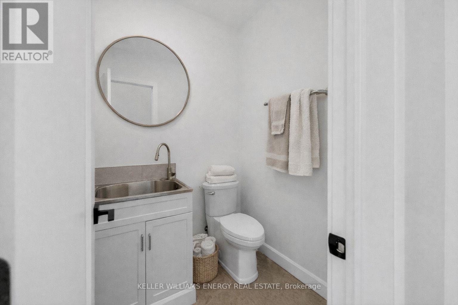 293 Kelly Road, Prince Edward County, Ontario  K0K 1P0 - Photo 37 - X12718020