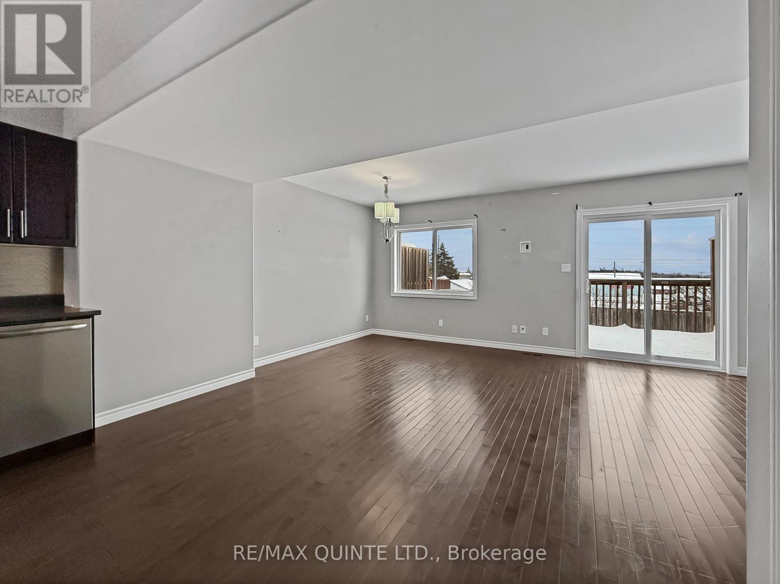 77 Mountain Ash Drive, Belleville, Ontario  K8N 0E3 - Photo 11 - X12719802