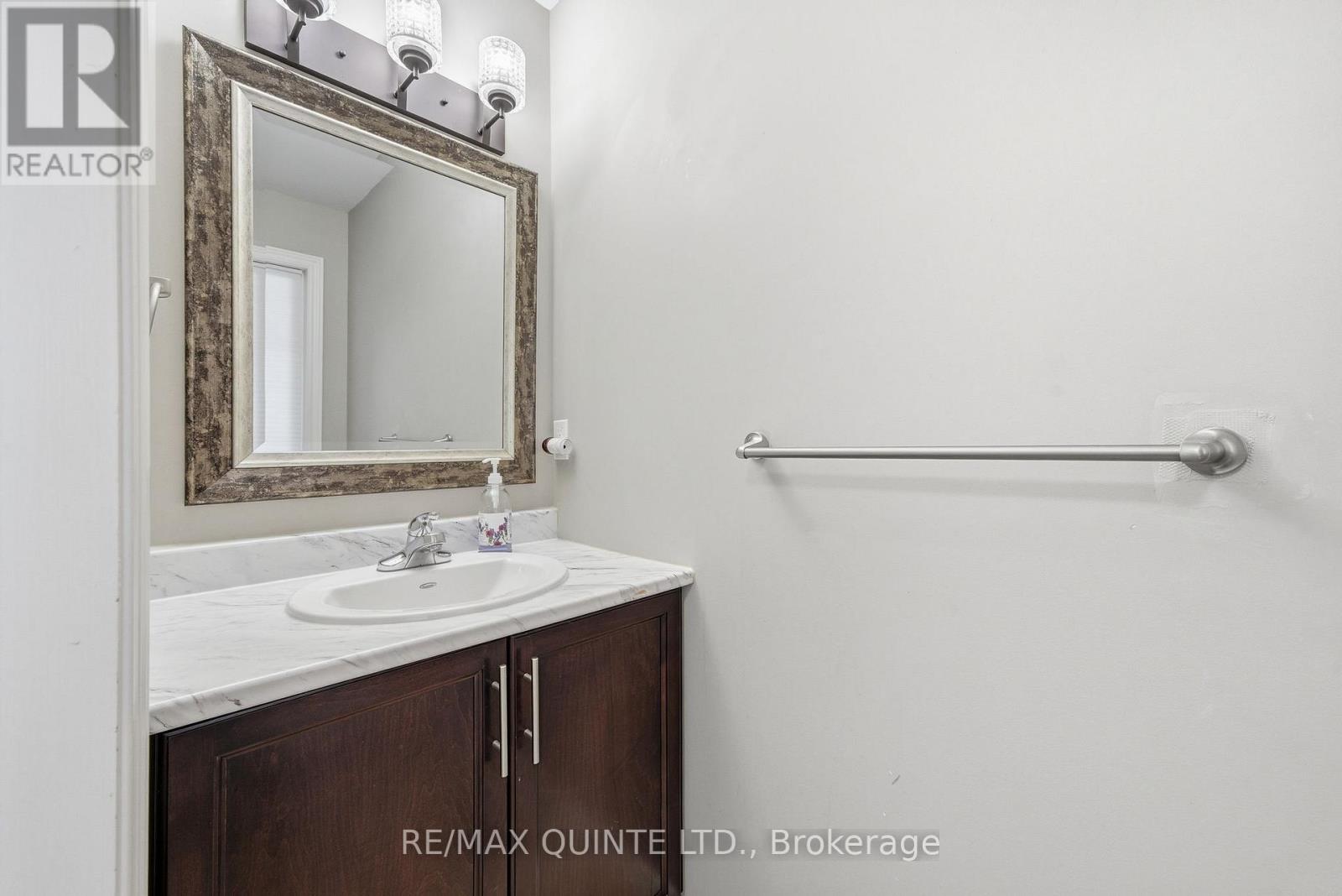 77 Mountain Ash Drive, Belleville, Ontario  K8N 0E3 - Photo 8 - X12719802