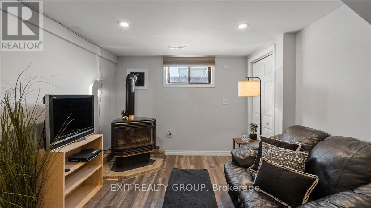 84 Chatterton Valley Crescent, Quinte West, Ontario  K0K 2B0 - Photo 24 - X12720054