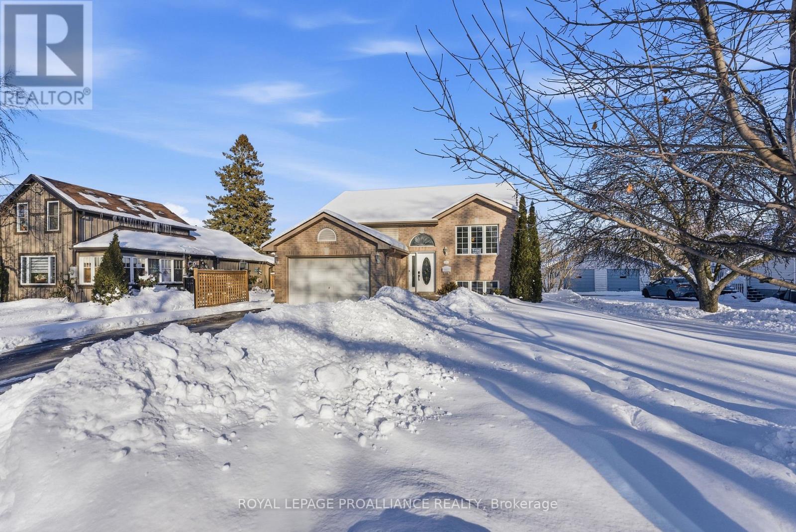 253 HERCHIMER AVENUE, Belleville, Ontario