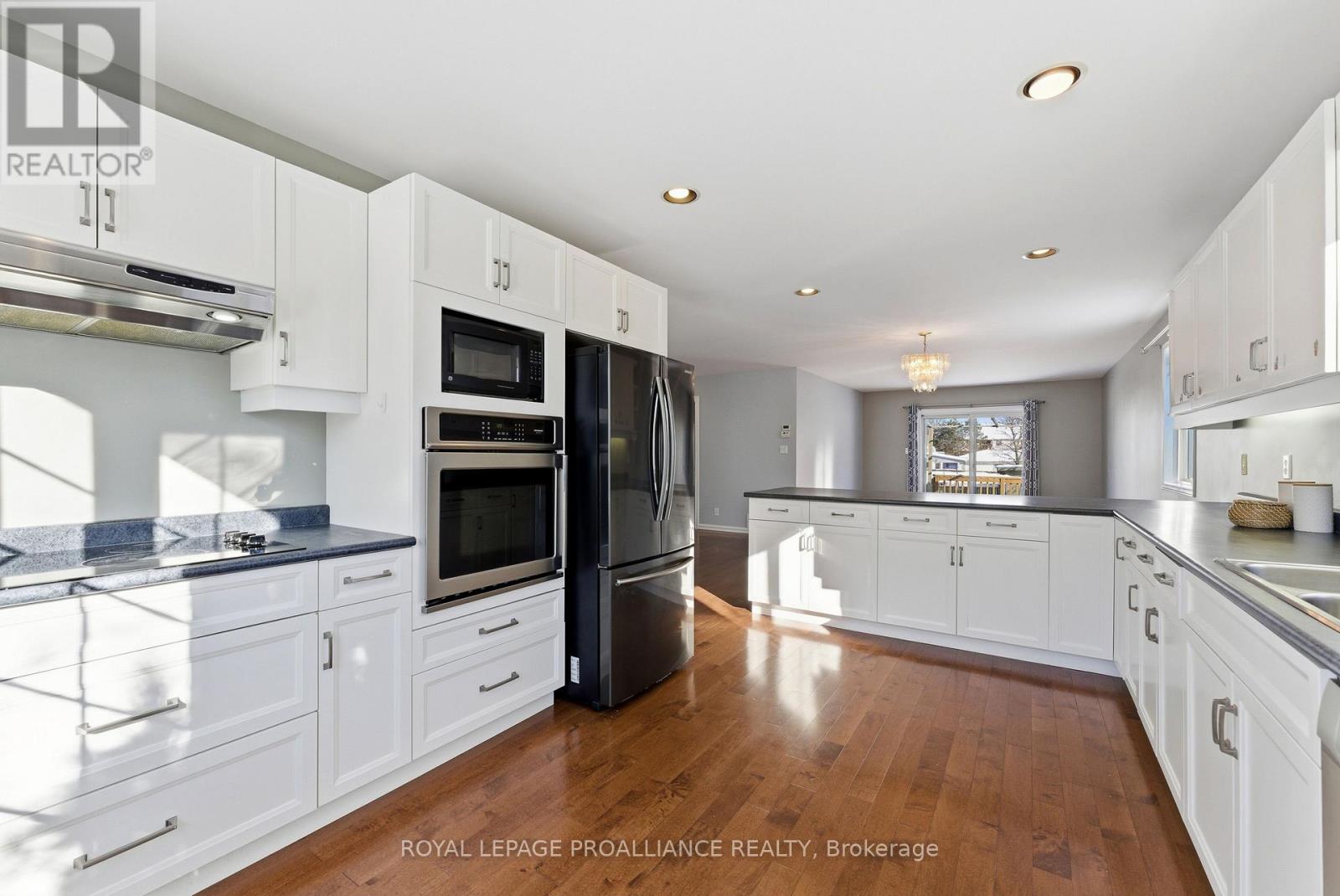 253 Herchimer Avenue, Belleville, Ontario  K8N 4H1 - Photo 7 - X12720690