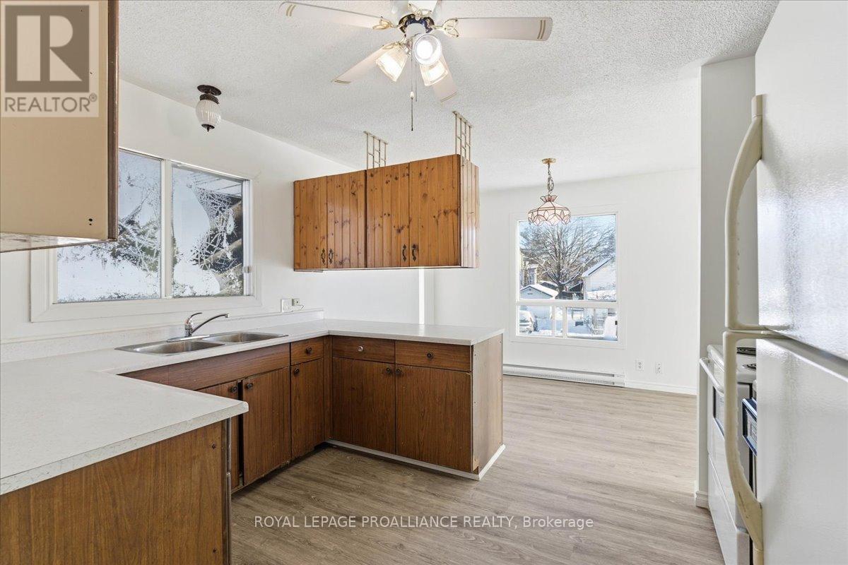 118 River Street E, Tweed, Ontario  K0K 3J0 - Photo 10 - X12720806