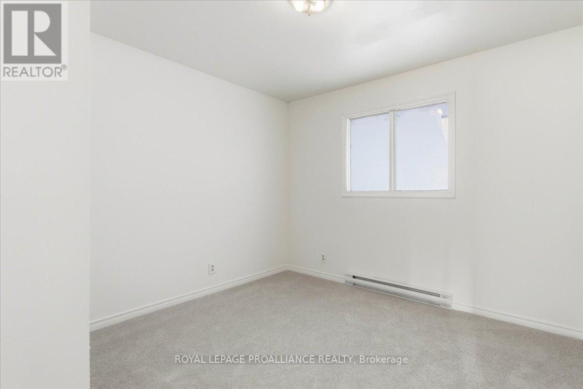 118 River Street E, Tweed, Ontario  K0K 3J0 - Photo 19 - X12720806