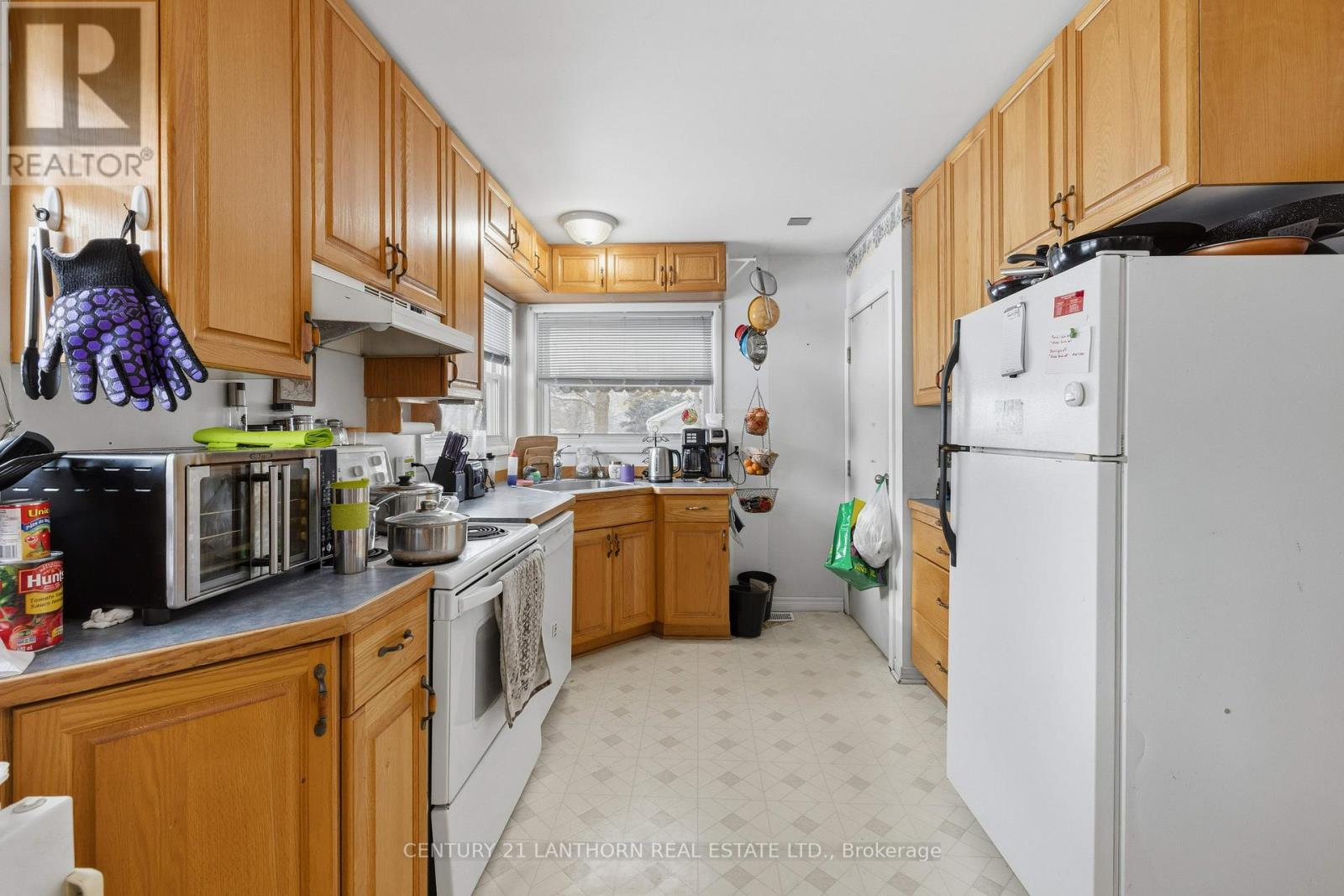 415 Stanley Avenue, Deseronto, Ontario  K0K 1X0 - Photo 8 - X12720938