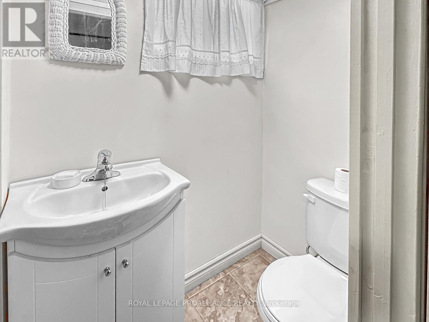 284 Victoria Avenue, Belleville, Ontario  K8N 2C7 - Photo 23 - X12721412