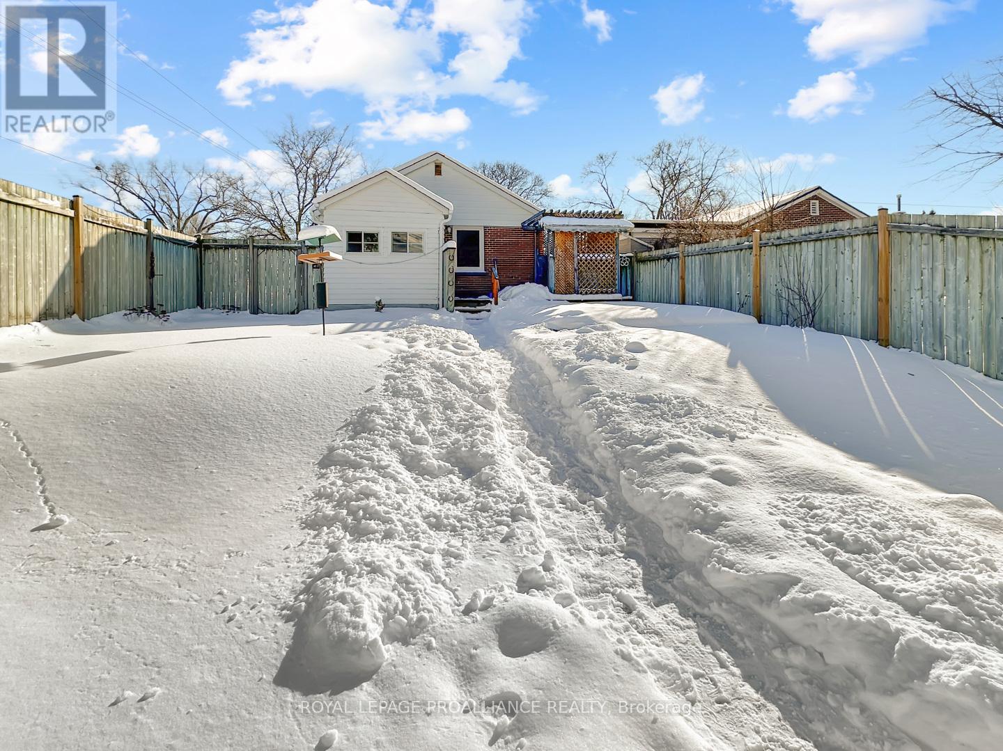 284 Victoria Avenue, Belleville, Ontario  K8N 2C7 - Photo 27 - X12721412