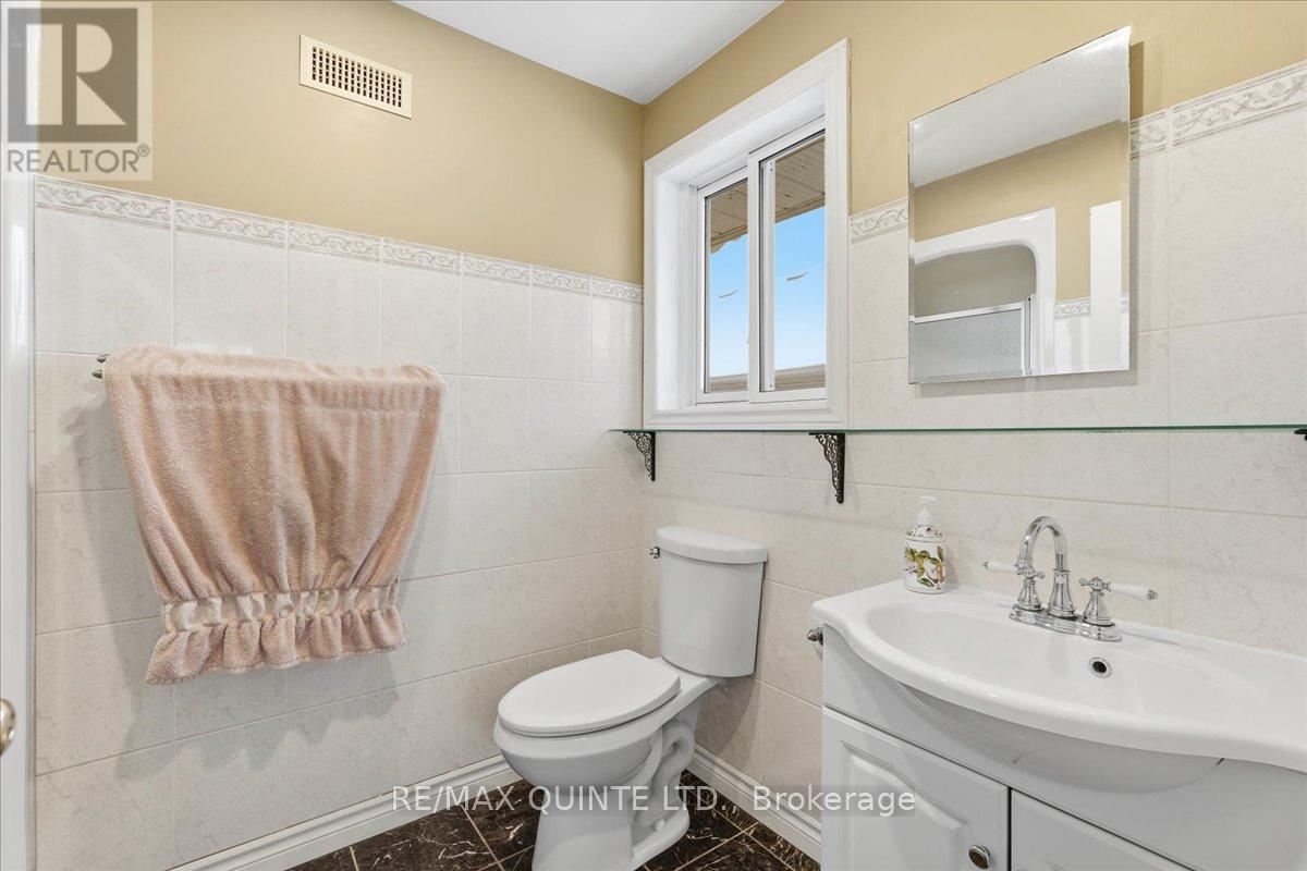 89 Westwind Crescent, Prince Edward County, Ontario  K0K 3L0 - Photo 26 - X12721862