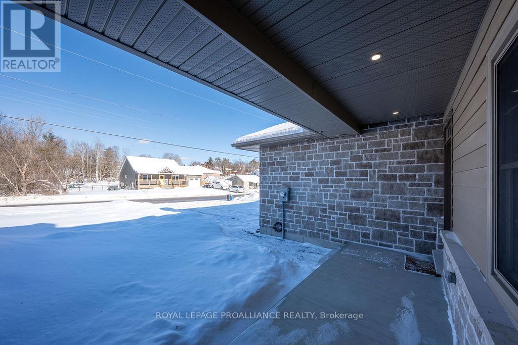 71 Seymour Street W, Centre Hastings, Ontario  K0K 2K0 - Photo 8 - X12722648