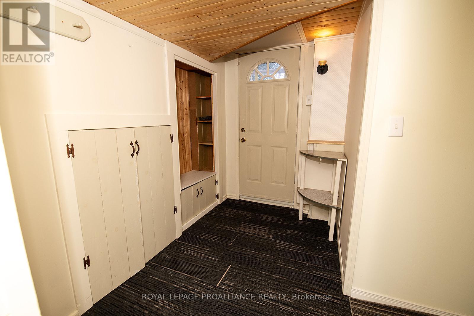 26 Plaza Square, Belleville, Ontario  K8N 4J3 - Photo 19 - X12723460