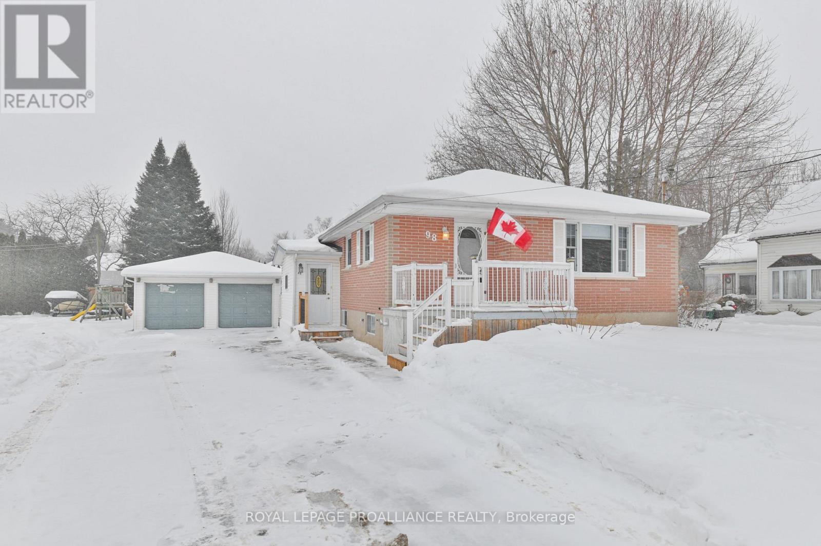 98 Ontario Street, Brighton, Ontario  K0K 1H0 - Photo 2 - X12723834
