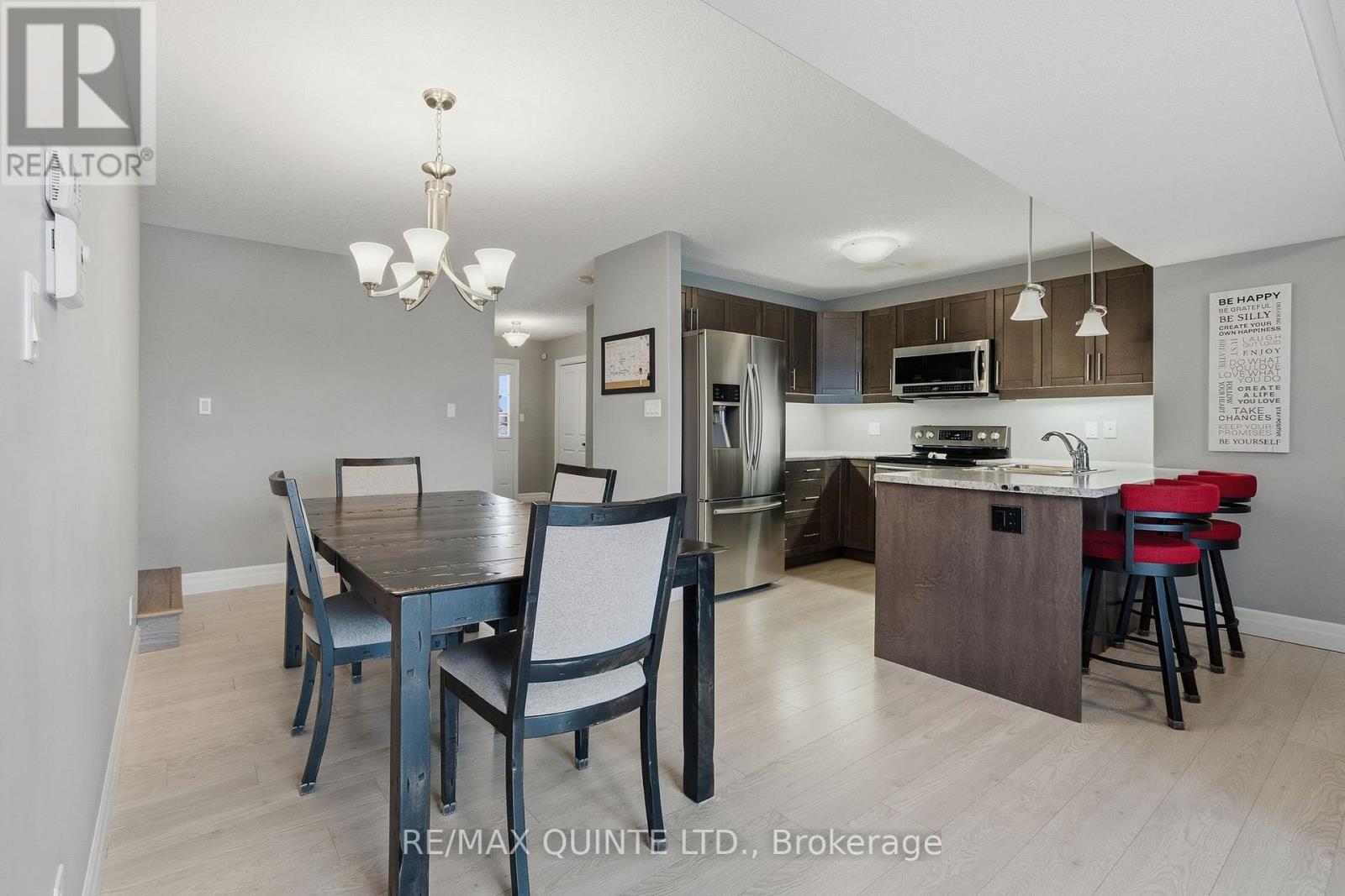 54 Cortland Crescent, Quinte West, Ontario  K0K 1B0 - Photo 8 - X12726556