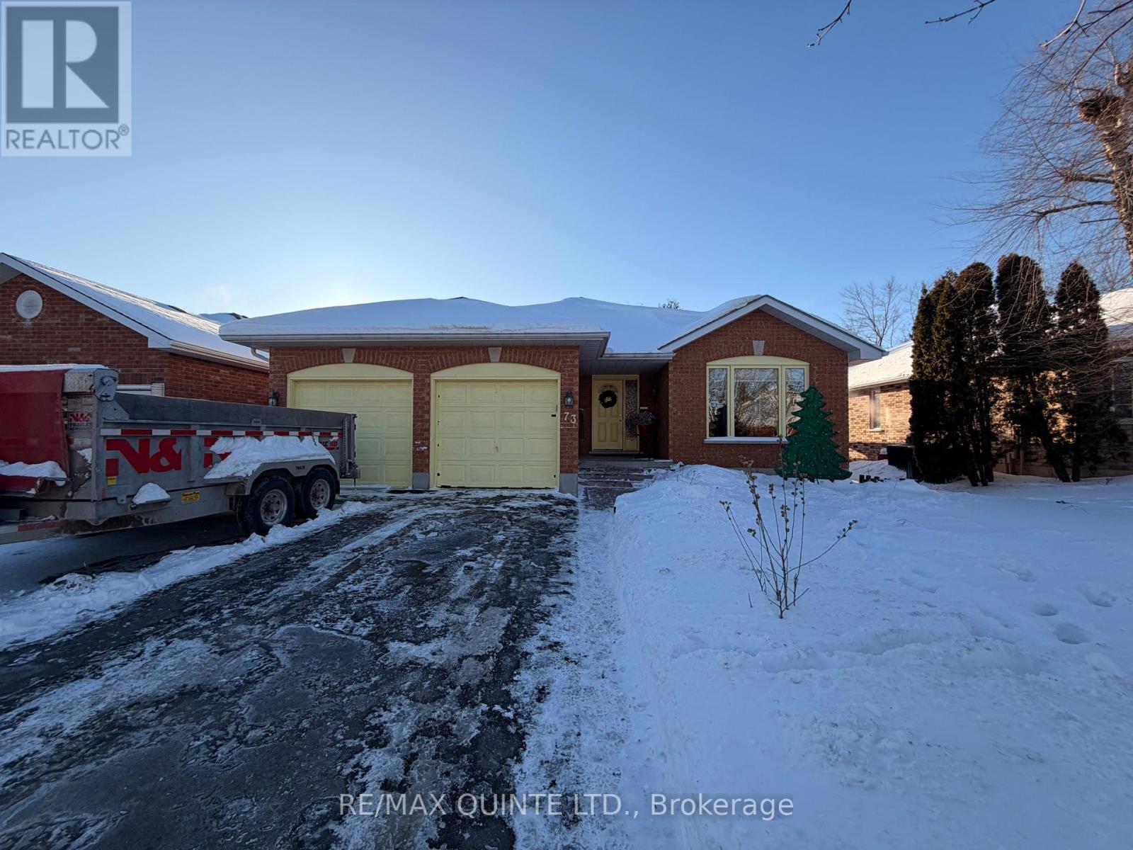 73 Oak Ridge Boulevard, Belleville, Ontario  K8N 5W3 - Photo 2 - X12727776