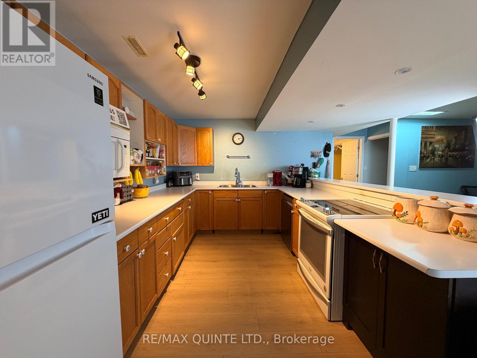 73 Oak Ridge Boulevard, Belleville, Ontario  K8N 5W3 - Photo 34 - X12727776