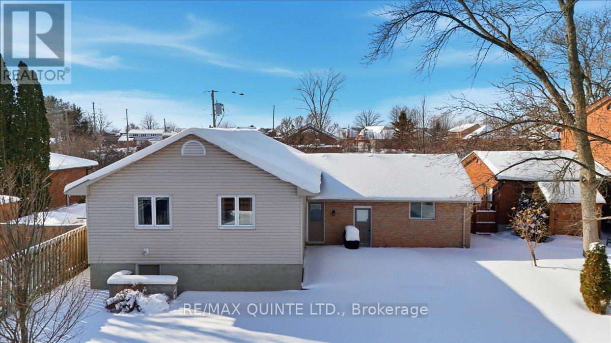 10 Grosvenor Drive, Belleville, Ontario  K8P 4W4 - Photo 37 - X12732386