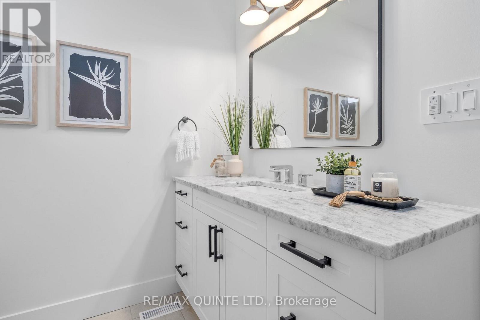 235 Michael's Way, Prince Edward County, Ontario  K0K 1L0 - Photo 30 - X12733868