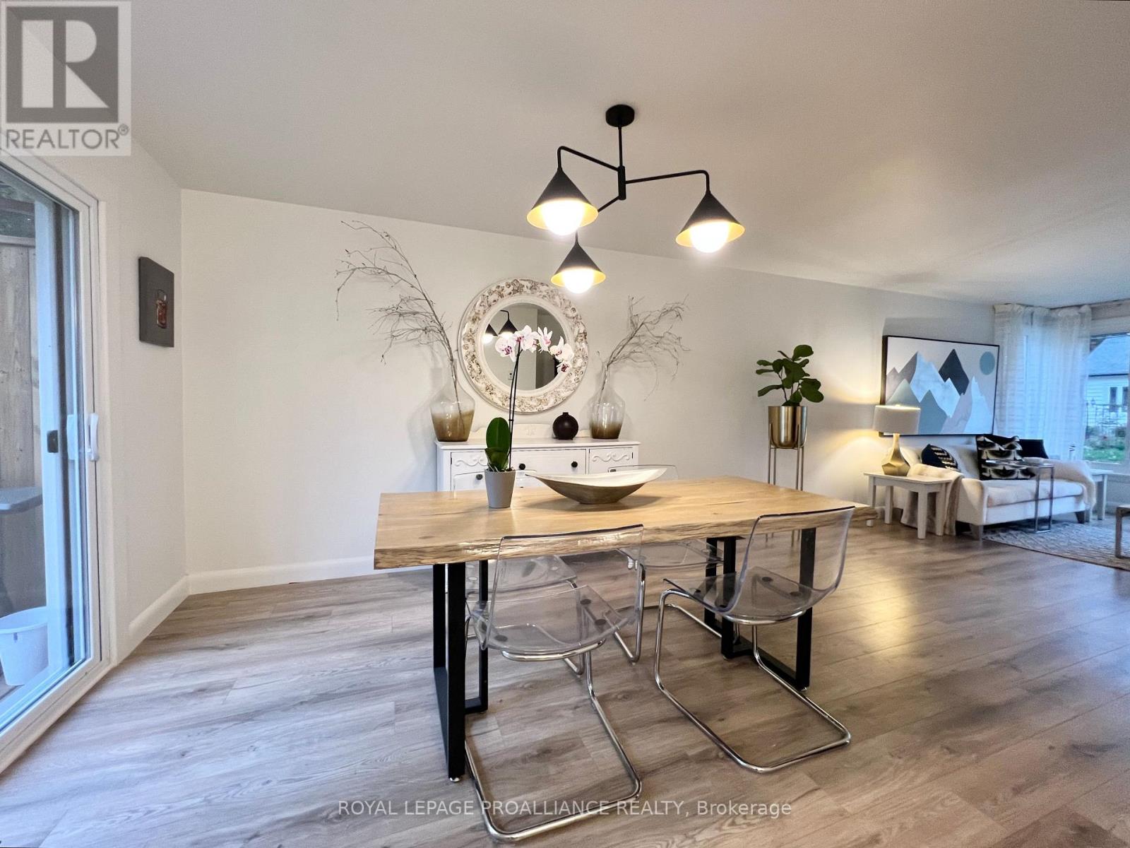 178 Burnham Street, Belleville, Ontario  K8N 3R9 - Photo 8 - X12735094